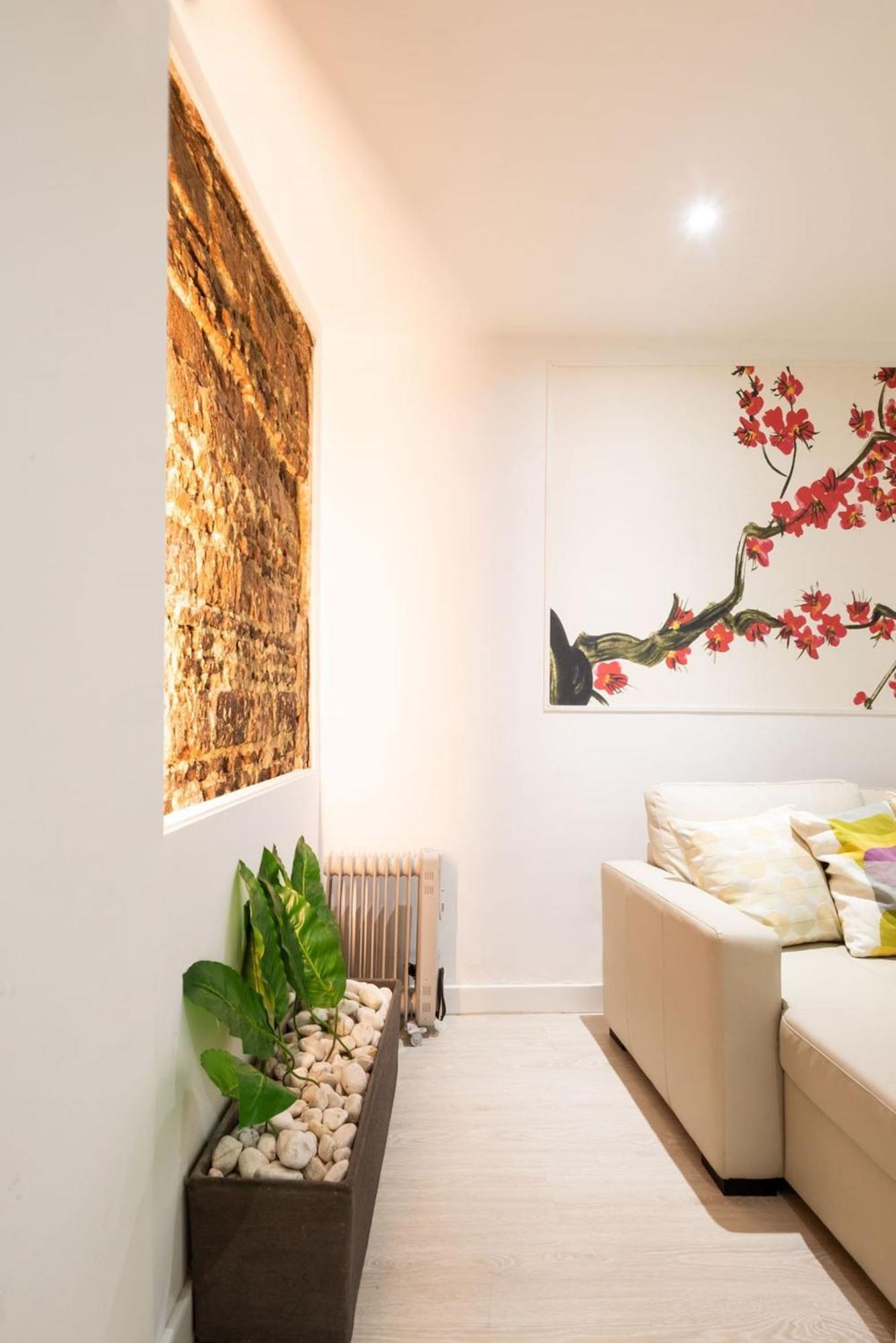Apartamentos Day Madrid Tribunal Centro Gran Via Sol 外观 照片