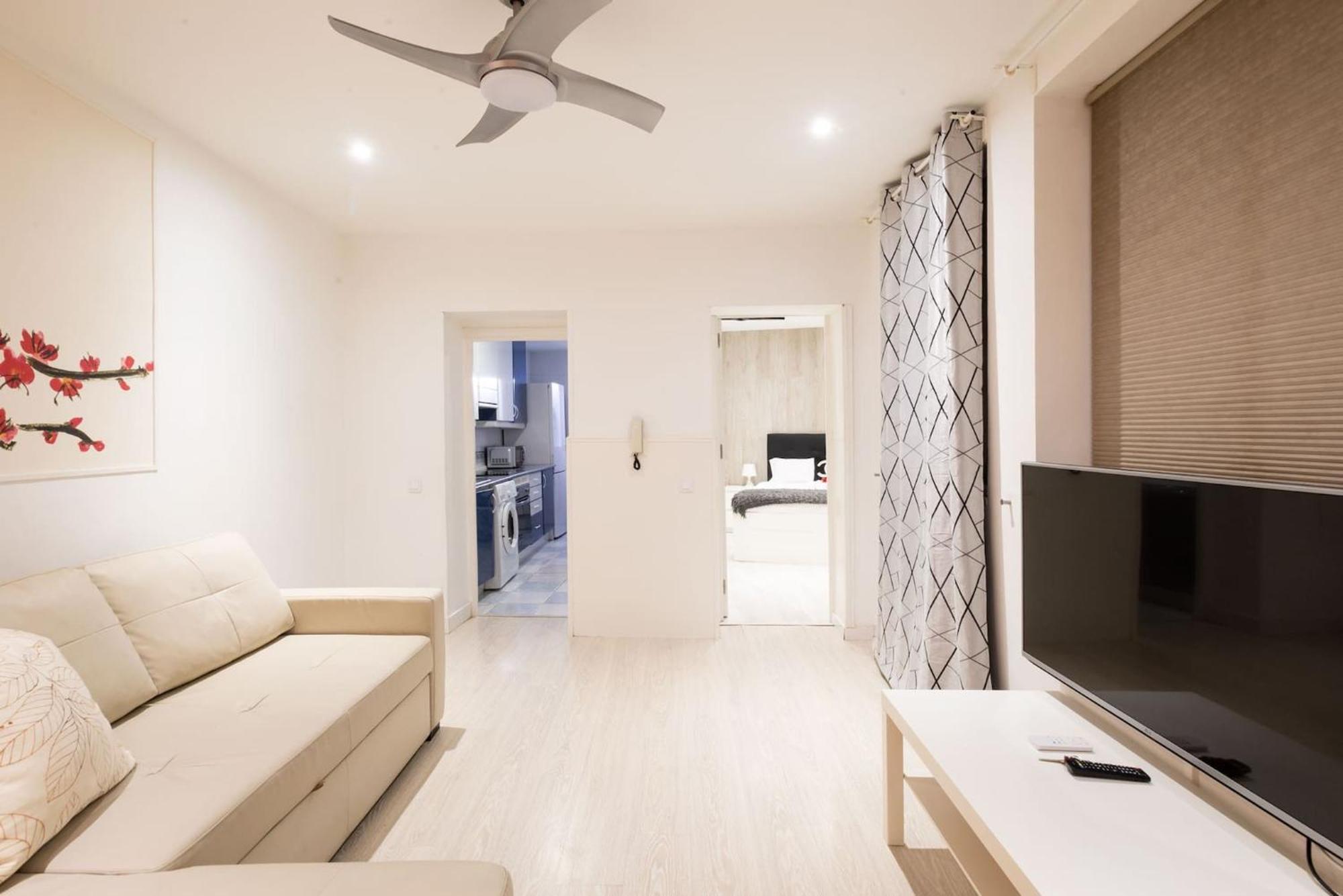 Apartamentos Day Madrid Tribunal Centro Gran Via Sol 外观 照片