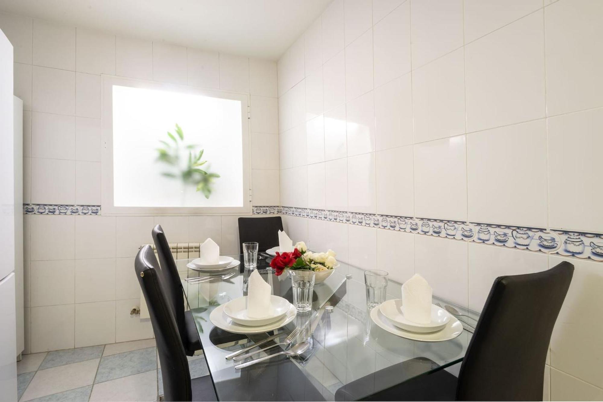 Apartamentos Day Madrid Tribunal Centro Gran Via Sol 外观 照片