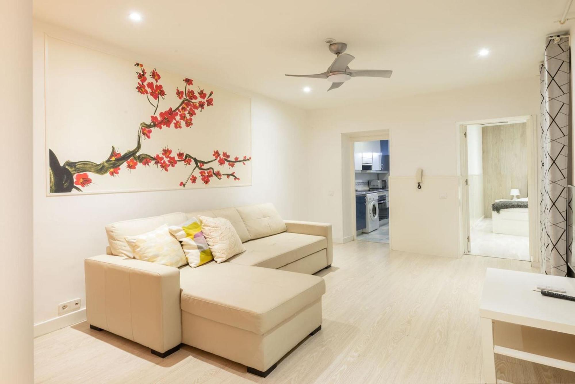 Apartamentos Day Madrid Tribunal Centro Gran Via Sol 外观 照片